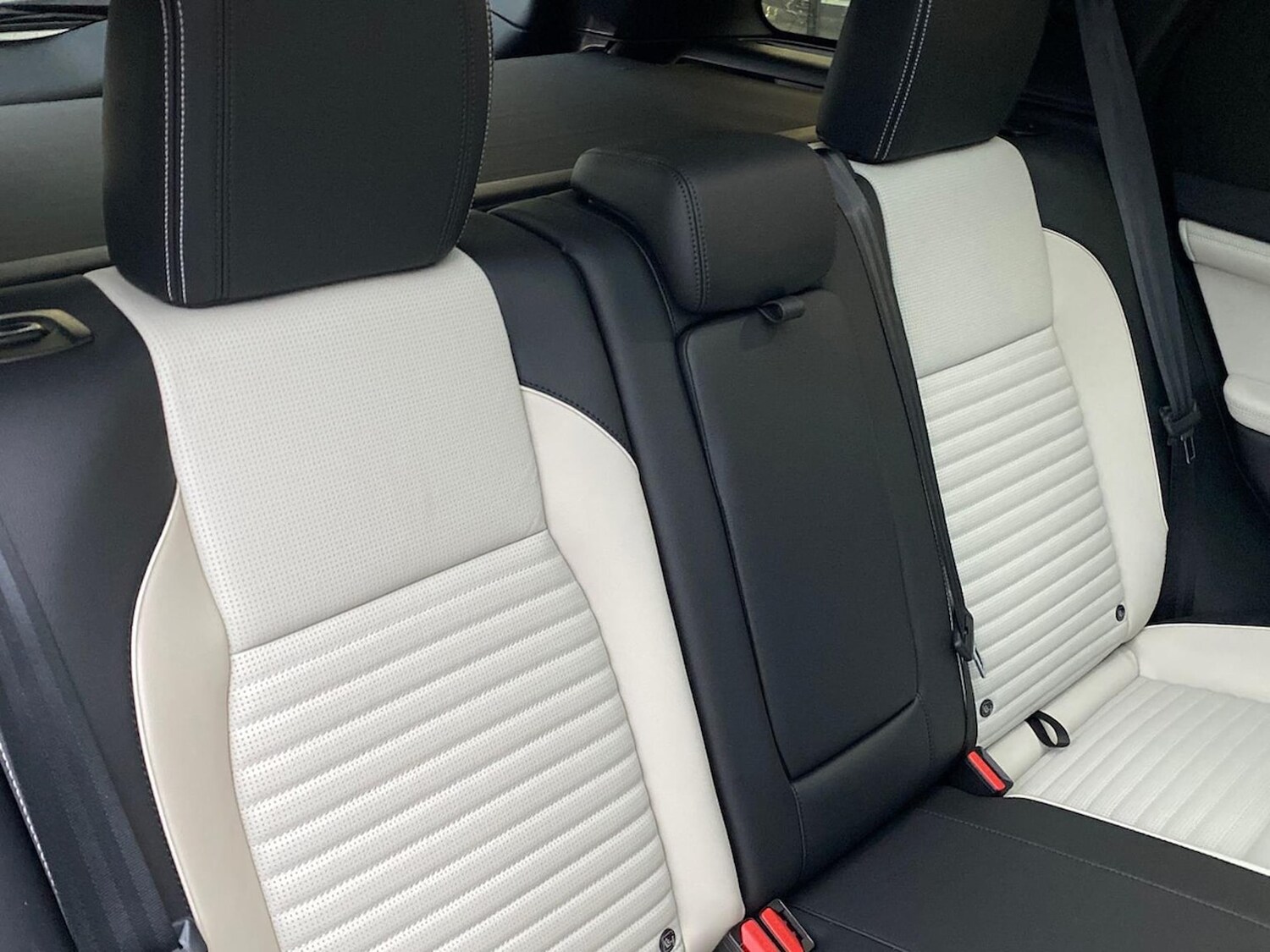 Used Land Rover Discovery Sport 2025 for sale - 77487785: Photo 42