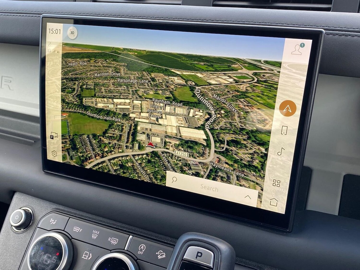 Used Land Rover Defender 2023 for sale - 76037184: Photo 11