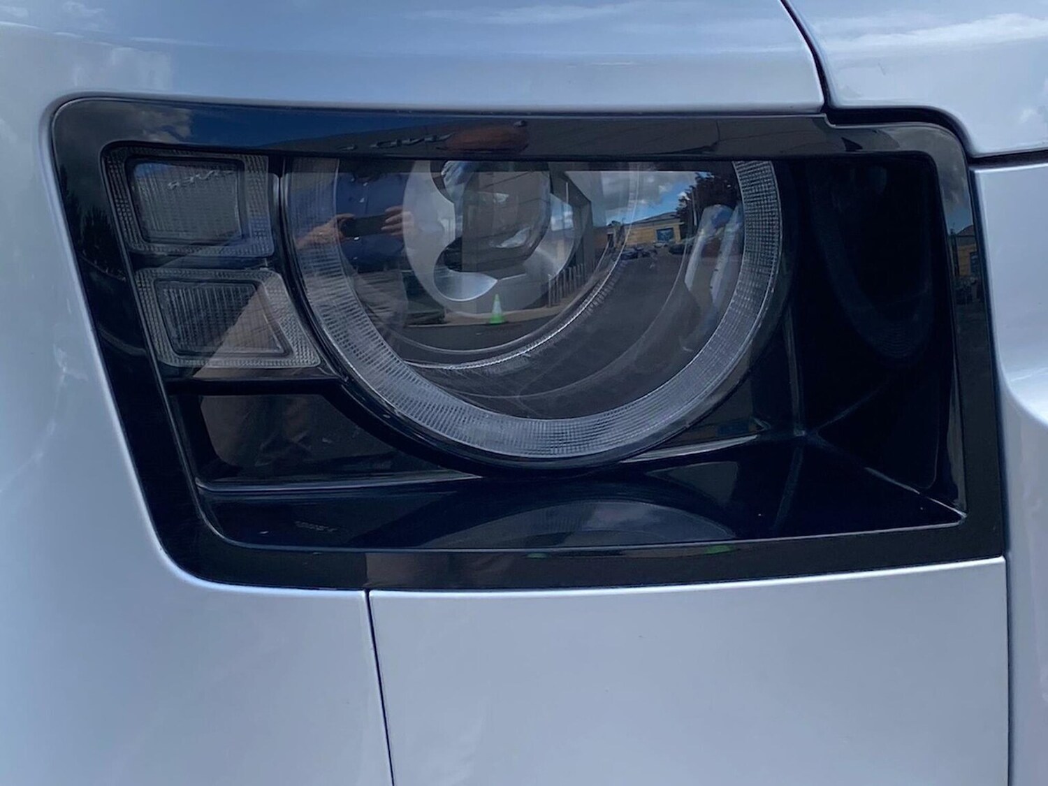 Used Land Rover Defender 2023 for sale - 76037184: Photo 17