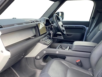 Used Land Rover Defender 2023 for sale - 76037184: Photo 3