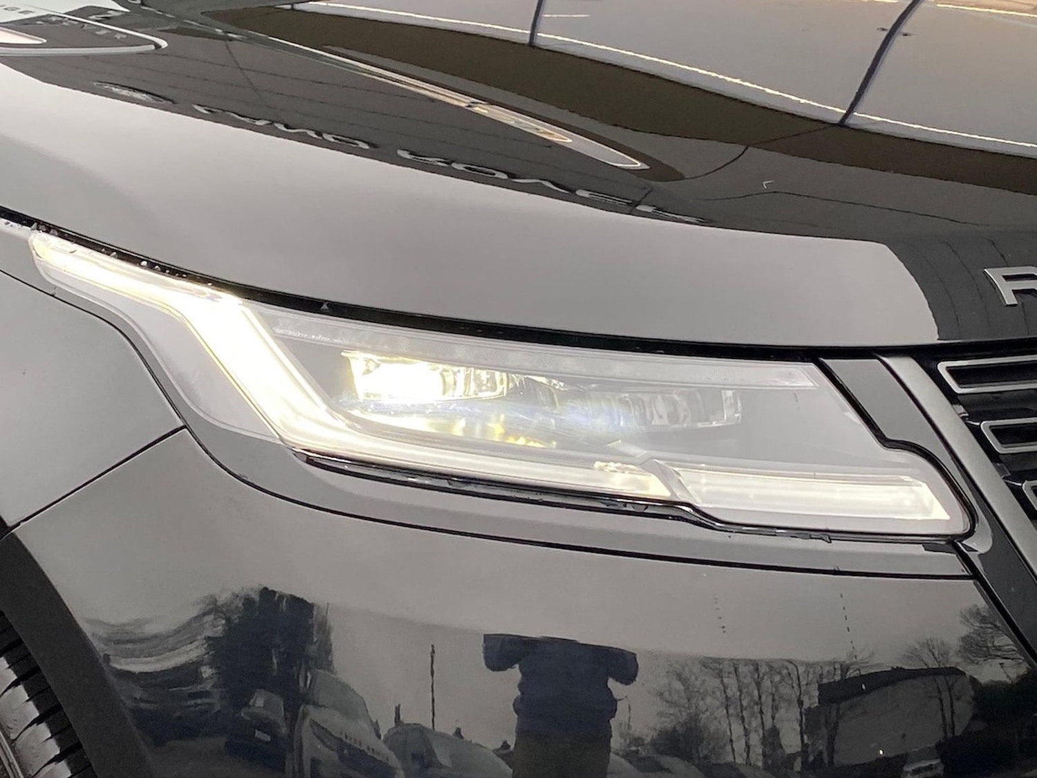 Used Land Rover Range Rover Velar 2024 for sale - 77792948: Photo 17