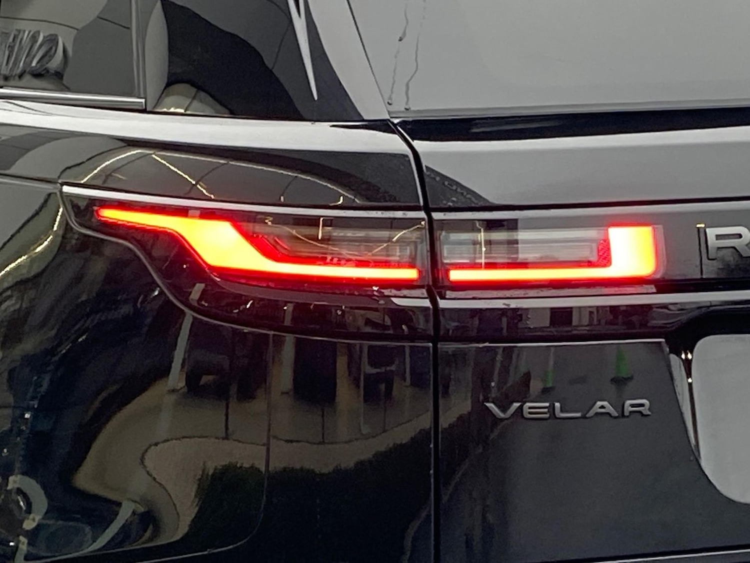 Used Land Rover Range Rover Velar 2024 for sale - 77792948: Photo 19