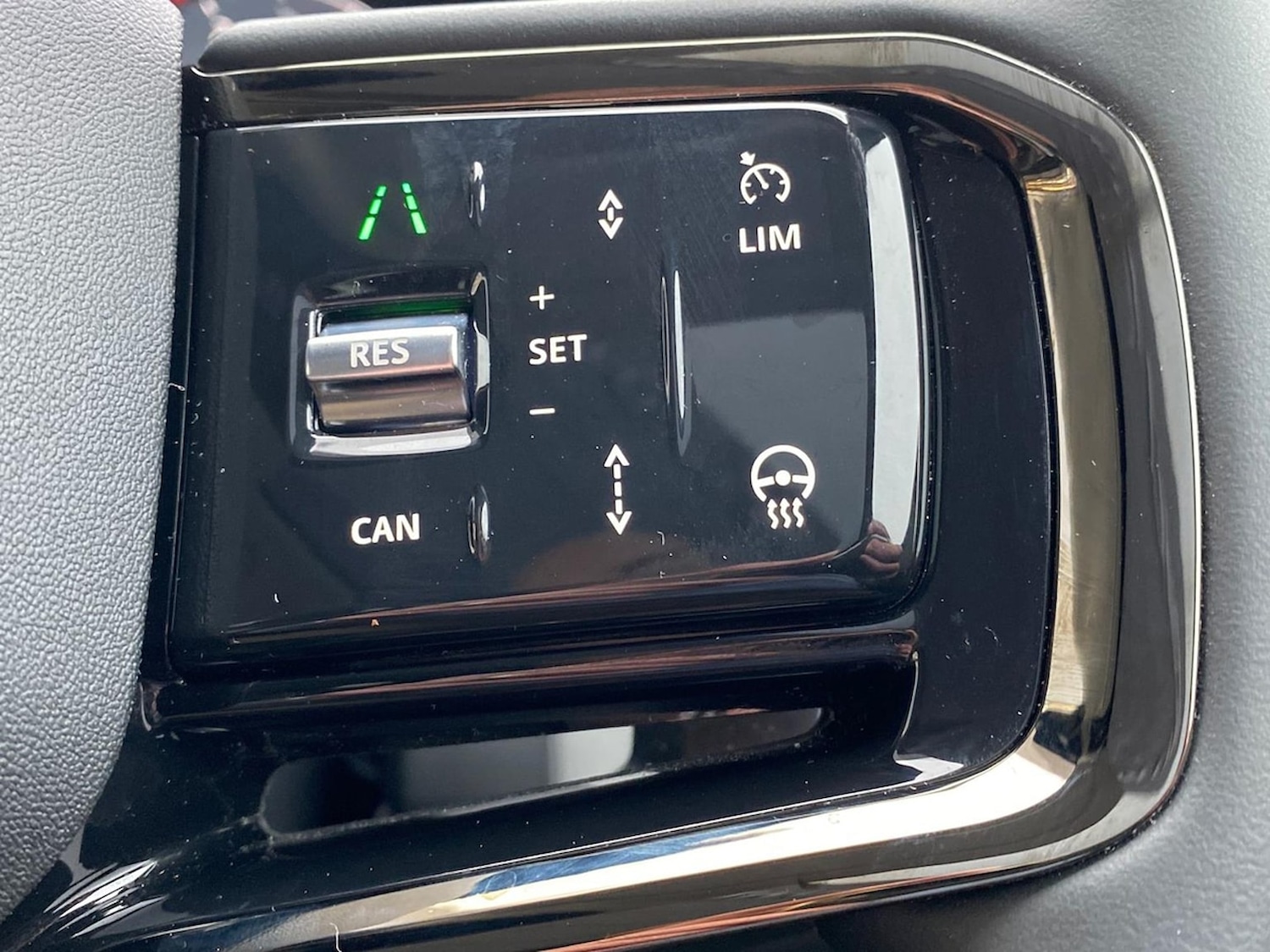 Used Land Rover Range Rover Velar 2024 for sale - 77792948: Photo 29