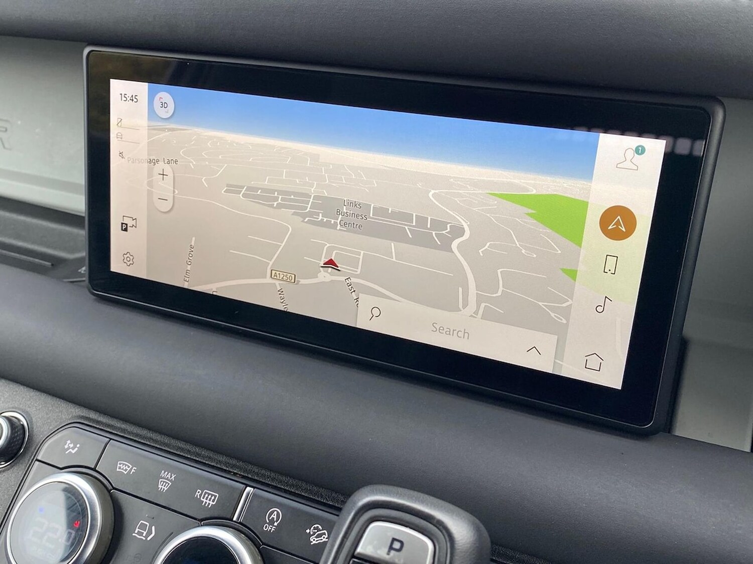 Used Land Rover Defender 2024 for sale - 76694618: Photo 11