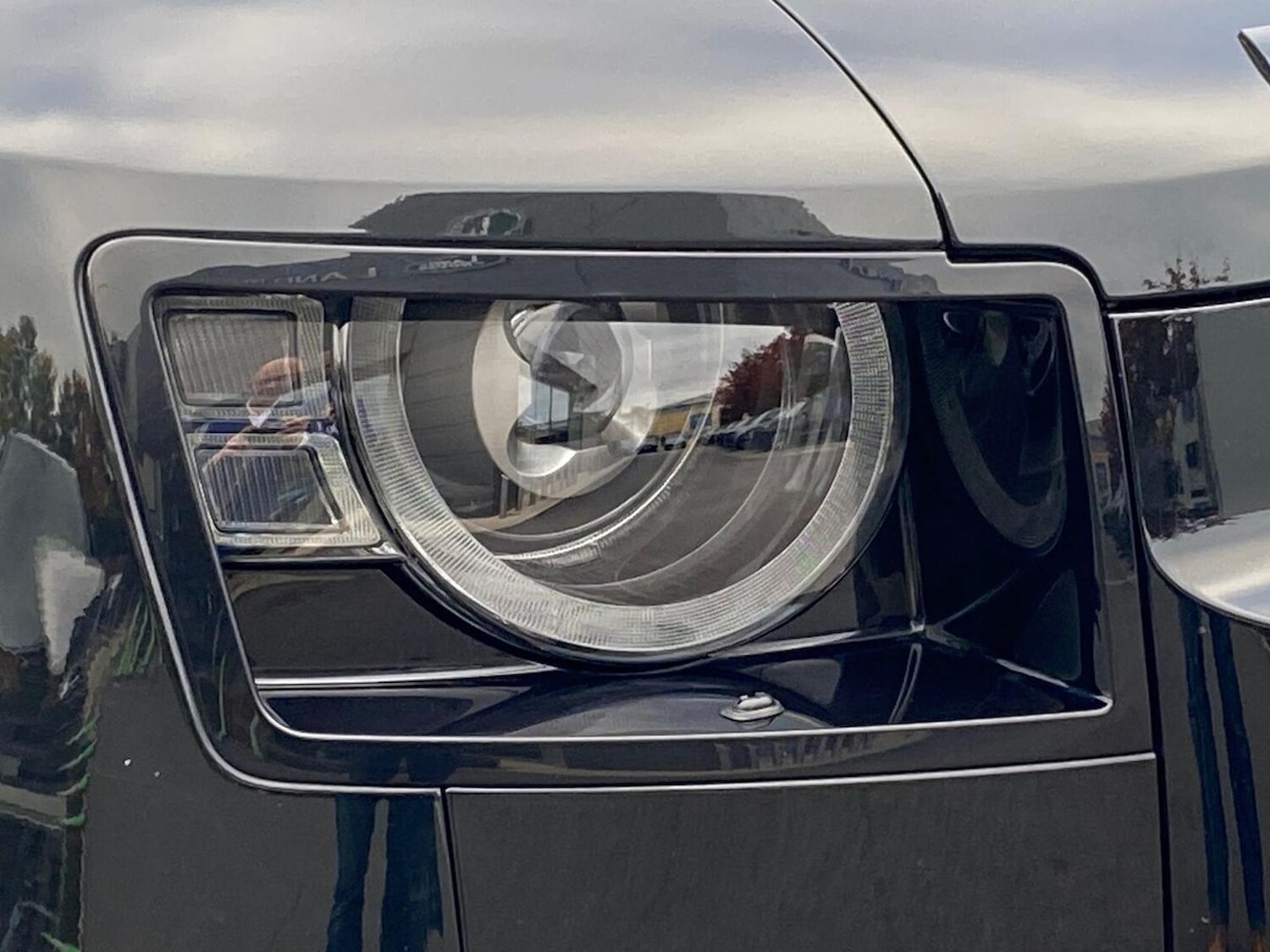 Used Land Rover Defender 2024 for sale - 76694618: Photo 17