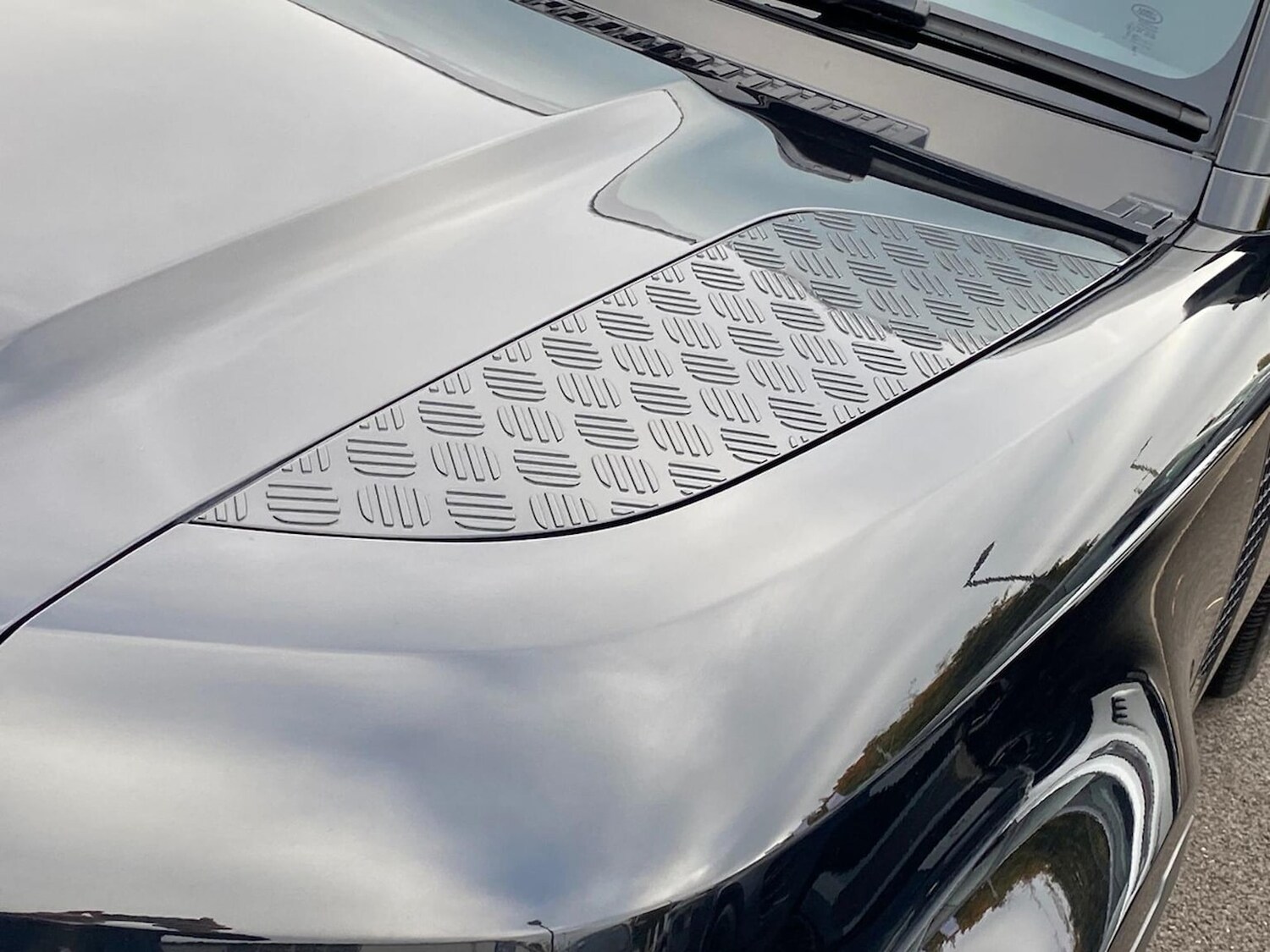 Used Land Rover Defender 2024 for sale - 76694618: Photo 20