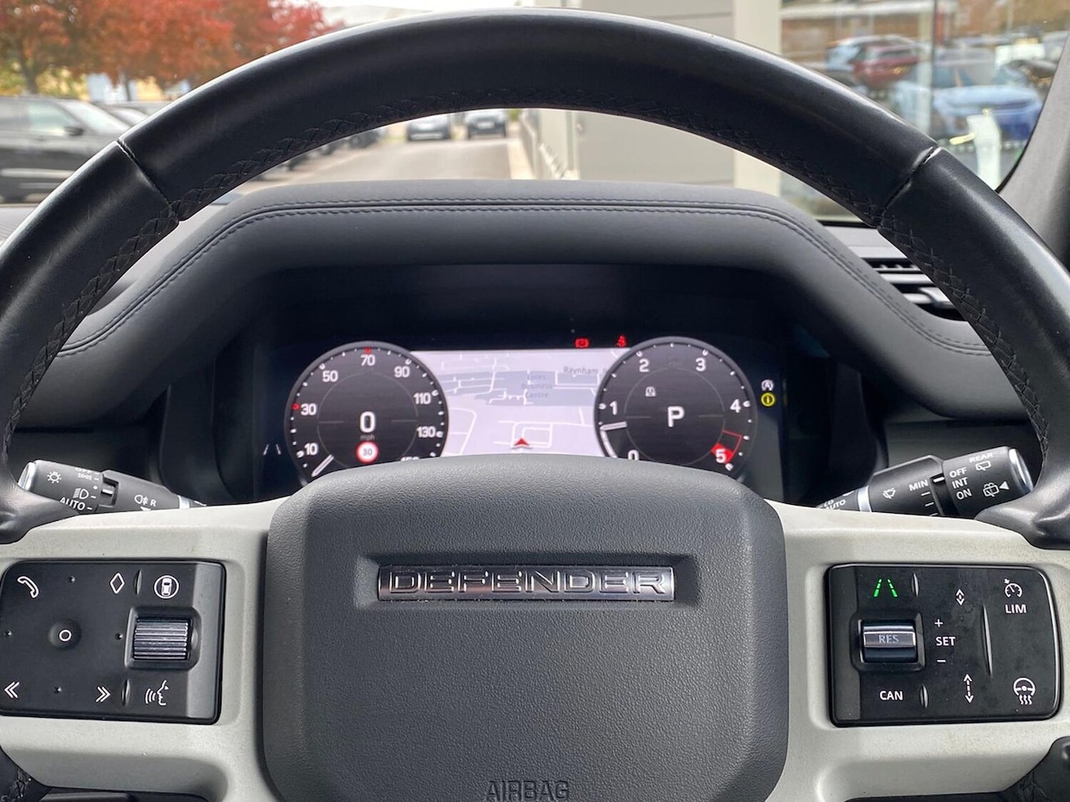 Used Land Rover Defender 2024 for sale - 76694618: Photo 28