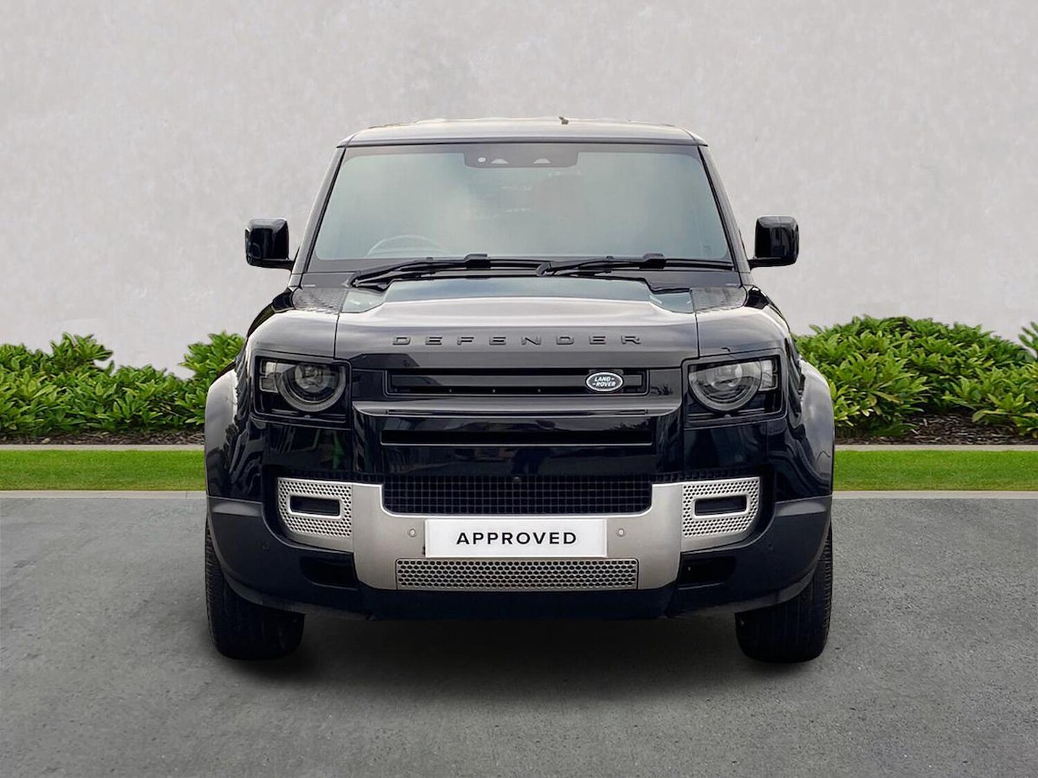 Used Land Rover Defender 2024 for sale - 76694618: Photo 7