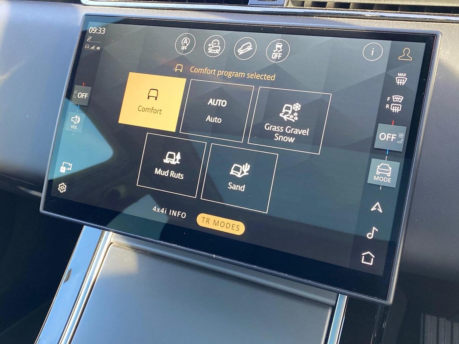 Used Land Rover Range Rover Evoque 2024 for sale - 77487749: Photo 30