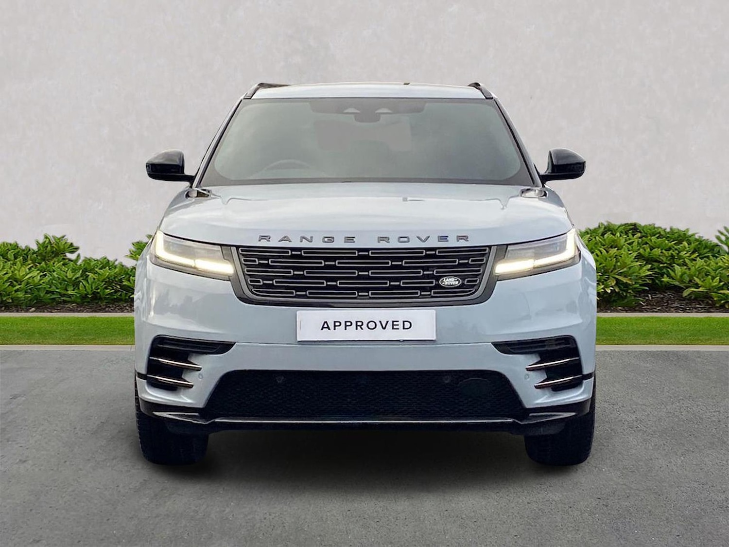 Used Land Rover Range Rover Velar 2023 for sale - 76687337: Photo 7