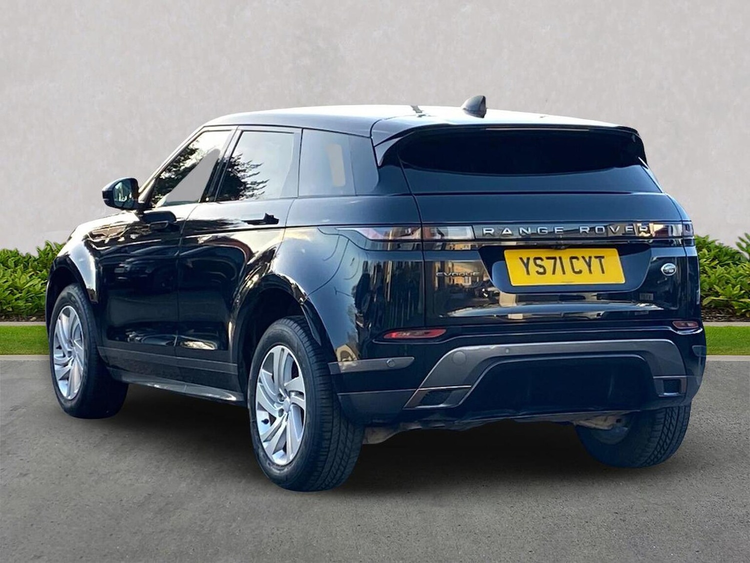 Used Land Rover Range Rover Evoque 2021 for sale - 76879721: Photo 2