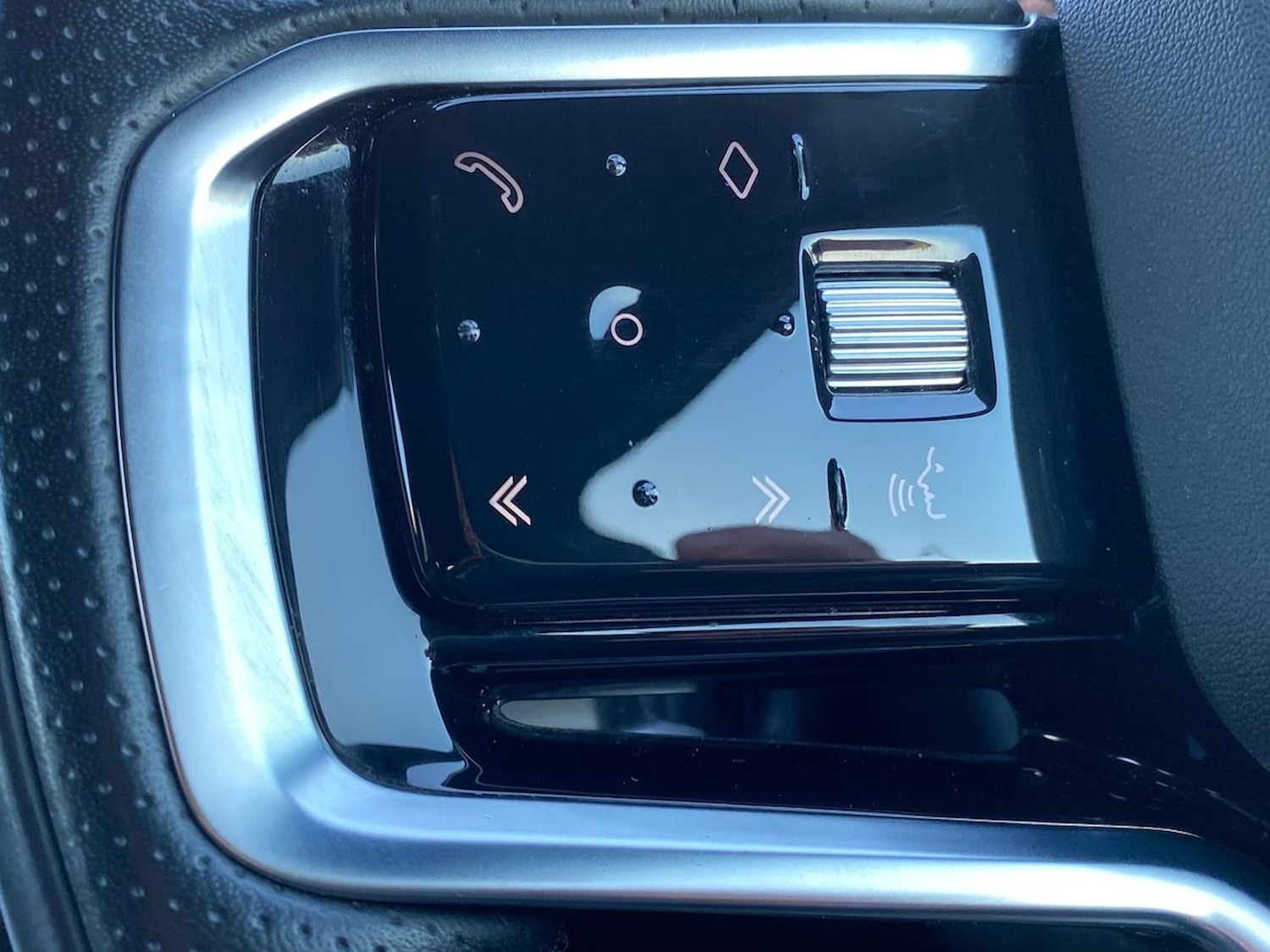 Used Land Rover Range Rover Evoque 2021 for sale - 76879721: Photo 32