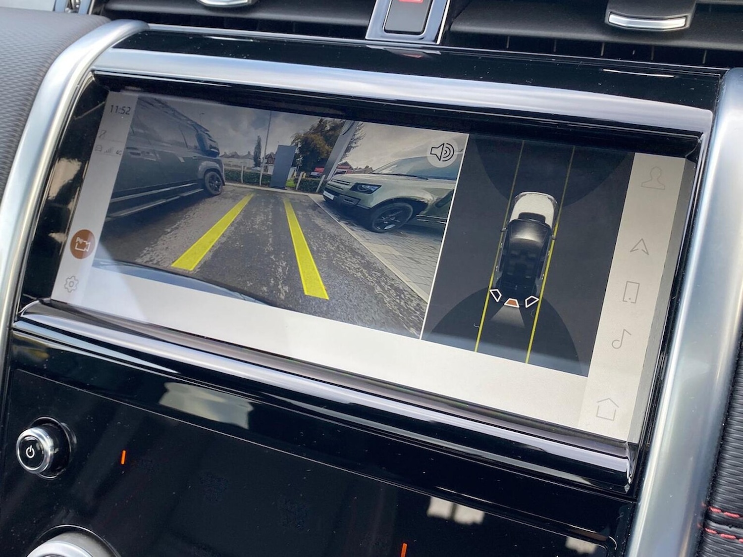 Used Land Rover Discovery Sport 2021 for sale - 76331078: Photo 12