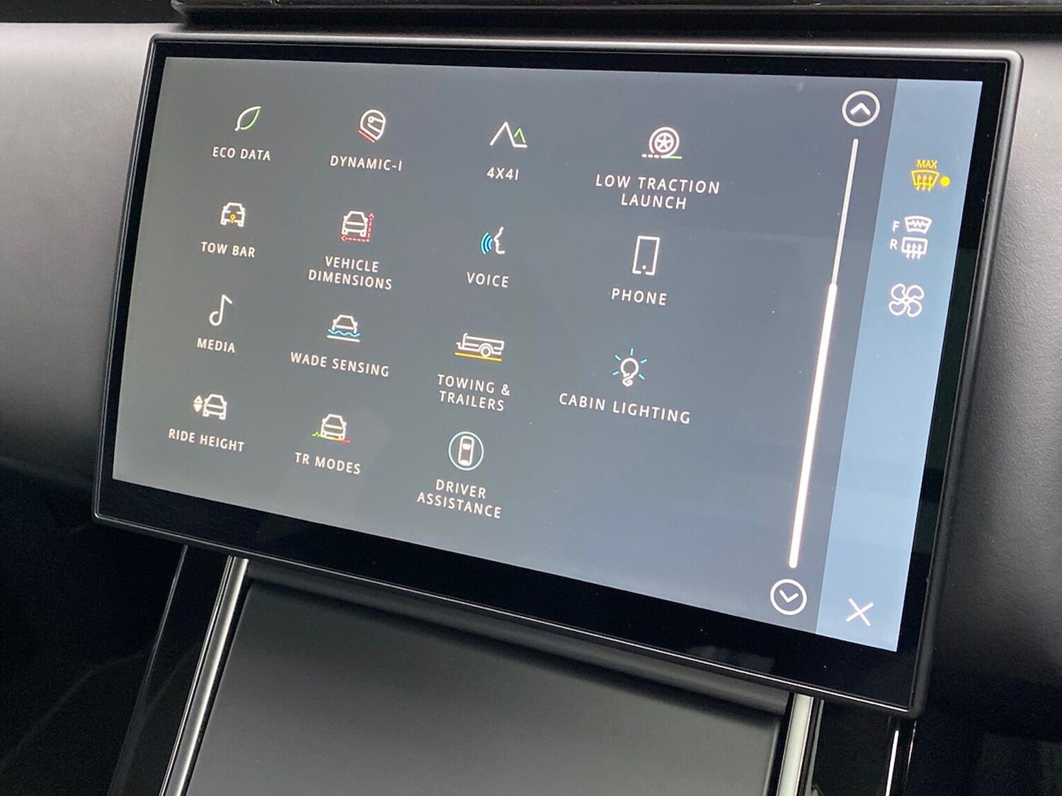 Used Land Rover Range Rover Velar 2024 for sale - 77888657: Photo 31