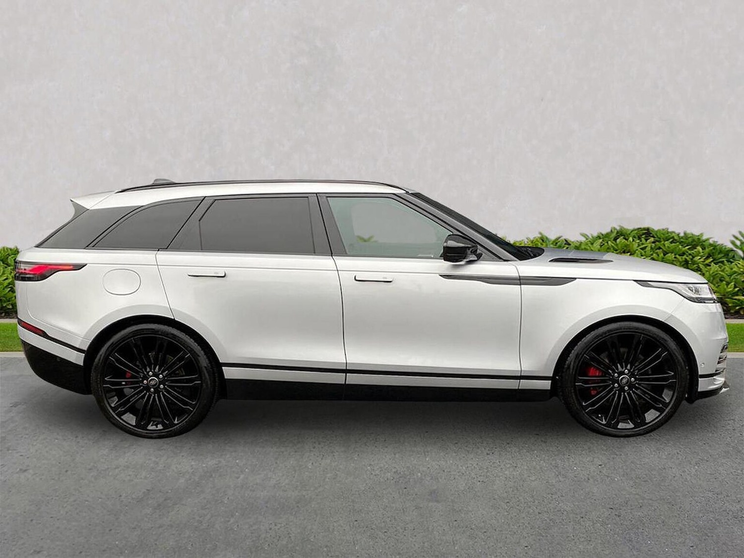 Used Land Rover Range Rover Velar 2024 for sale - 77888657: Photo 5