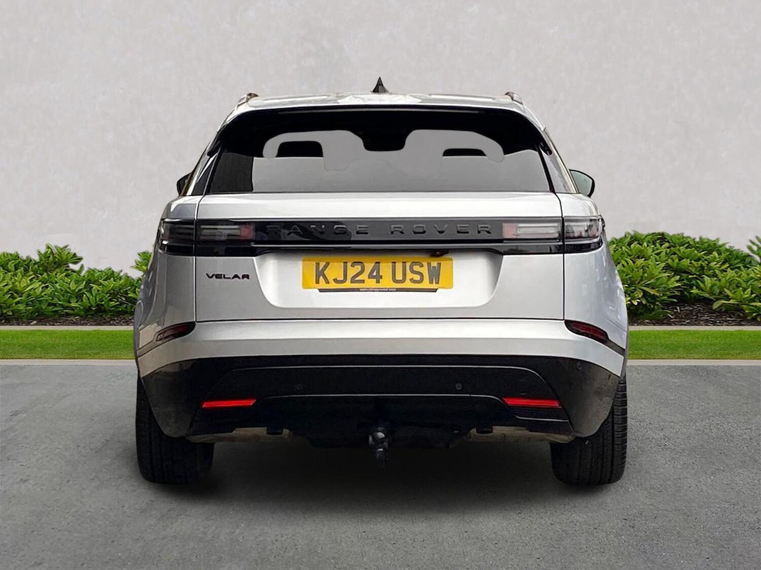 Used Land Rover Range Rover Velar 2024 for sale - 77888657: Photo 6