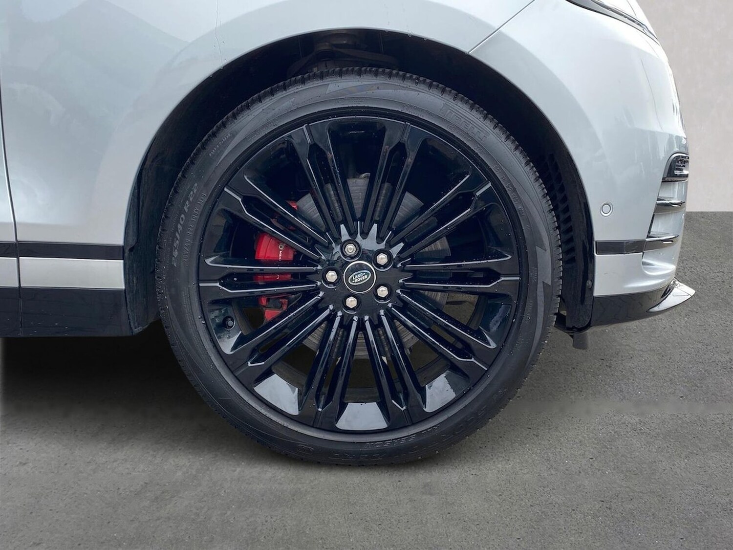 Used Land Rover Range Rover Velar 2024 for sale - 77888657: Photo 8