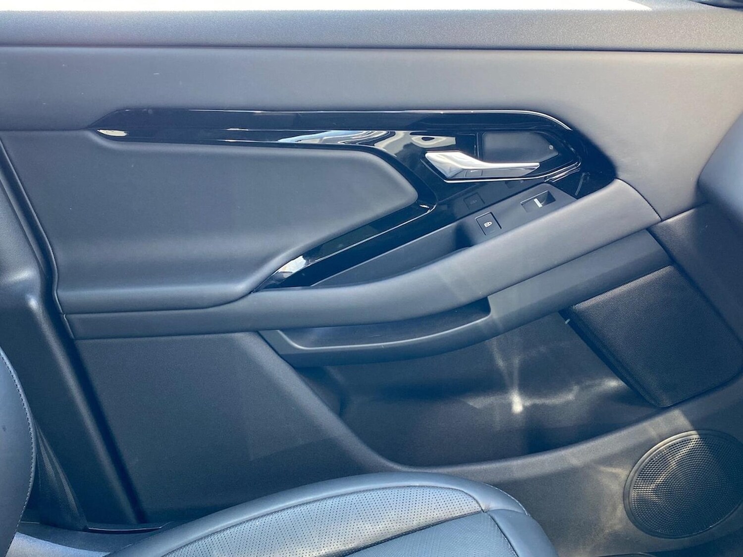 Used Land Rover Range Rover Evoque 2024 for sale - 78193986: Photo 38