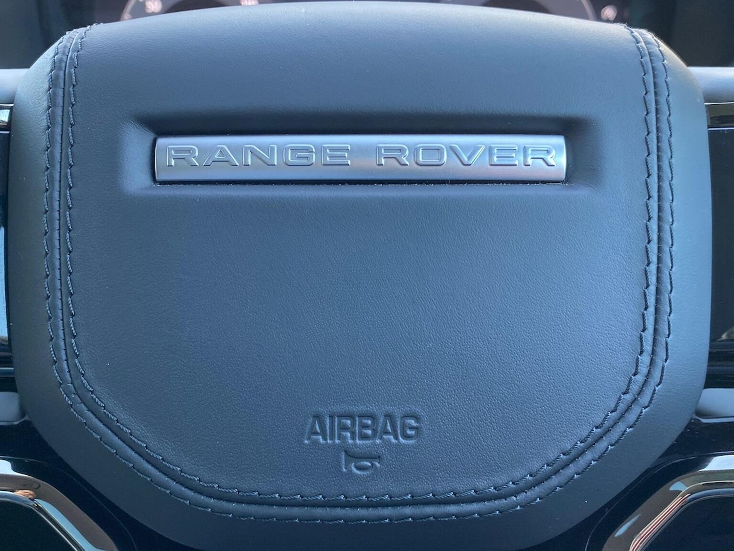 Used Land Rover Range Rover Velar 2024 for sale - 76879723: Photo 33