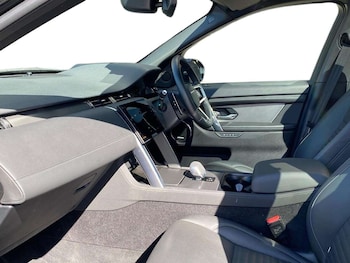 Used Land Rover Discovery Sport 2024 for sale - 78326363: Photo