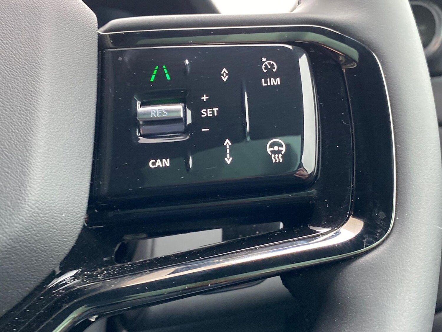 Used Land Rover Range Rover Evoque 2025 for sale - 77487781: Photo 29