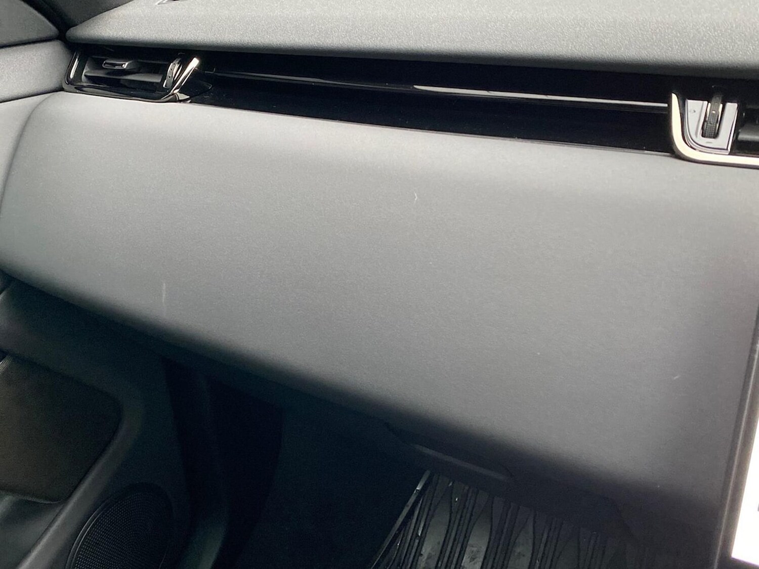 Used Land Rover Range Rover Evoque 2025 for sale - 77487781: Photo 41