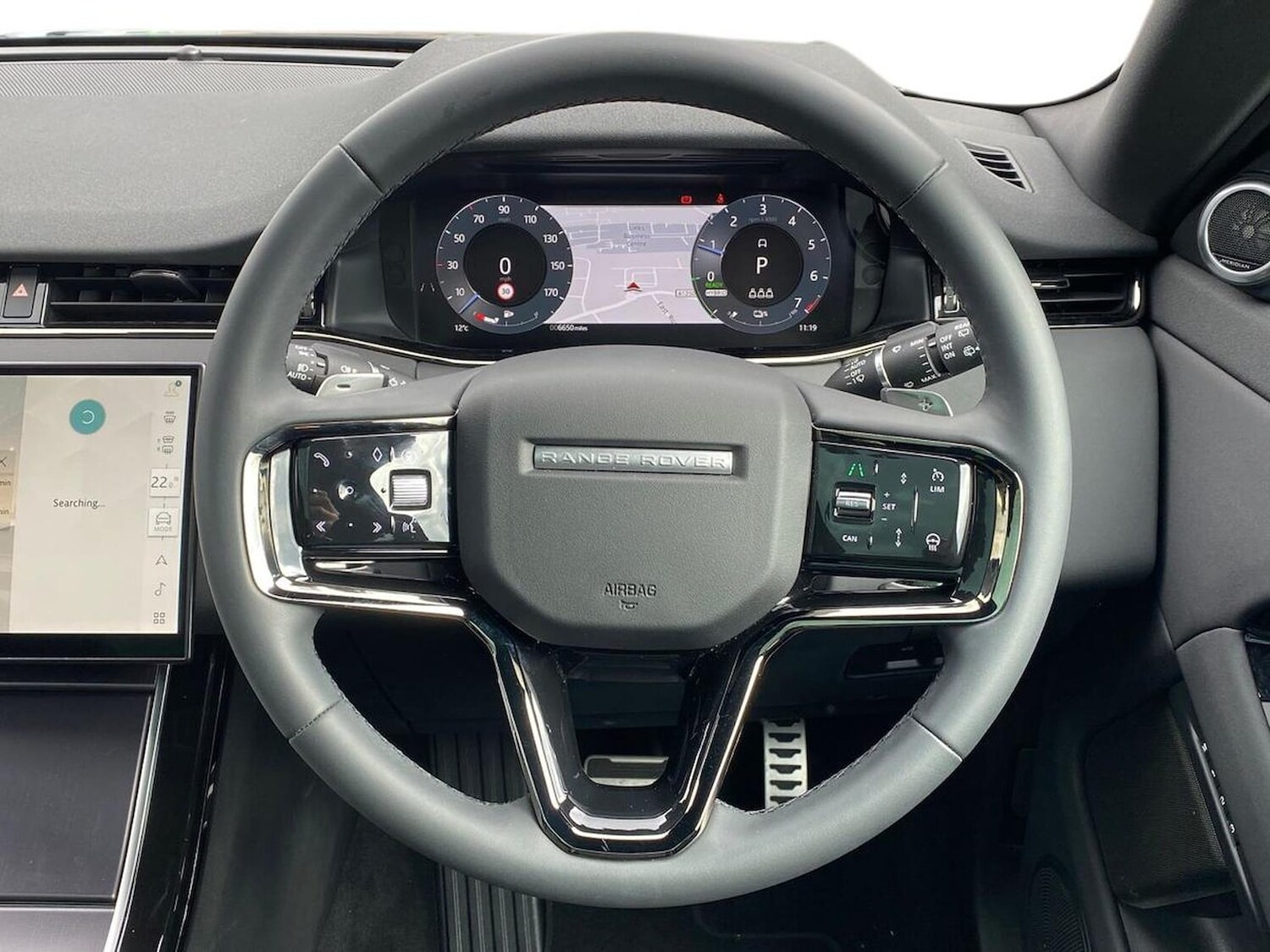 Used Land Rover Range Rover Evoque 2025 for sale - 76077741: Photo 15