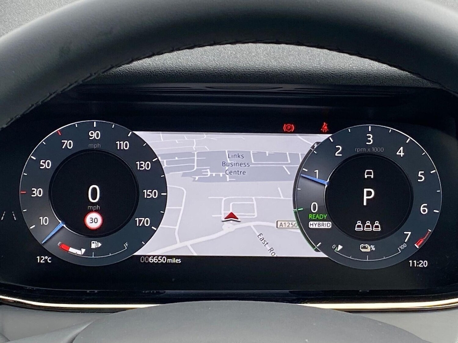 Used Land Rover Range Rover Evoque 2025 for sale - 76077741: Photo 16