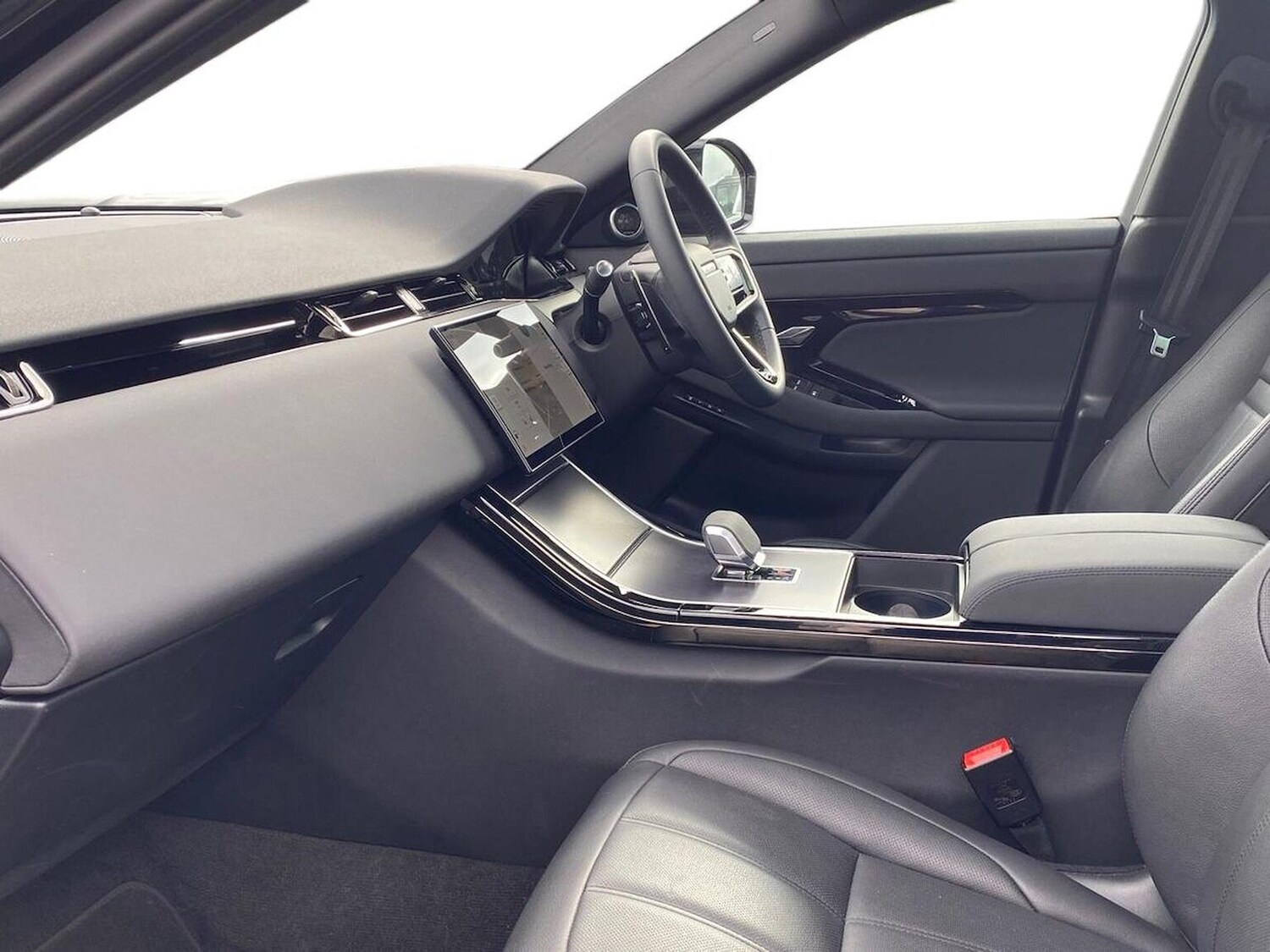 Used Land Rover Range Rover Evoque 2025 for sale - 76077741: Photo 3