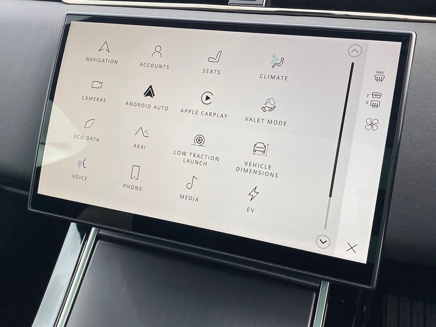 Used Land Rover Range Rover Evoque 2025 for sale - 76077741: Photo 36