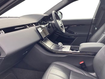 Used Land Rover Range Rover Evoque 2025 for sale - 76077741: Photo 3
