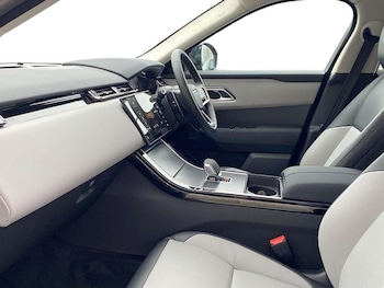 Used Land Rover Range Rover Velar 2024 for sale - 78310502: Photo