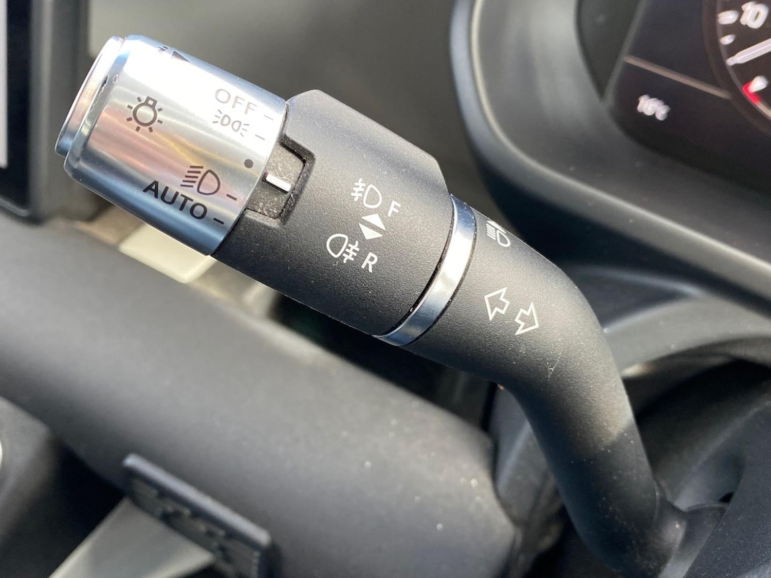 Used Land Rover Defender 2021 for sale - 76555443: Photo 40