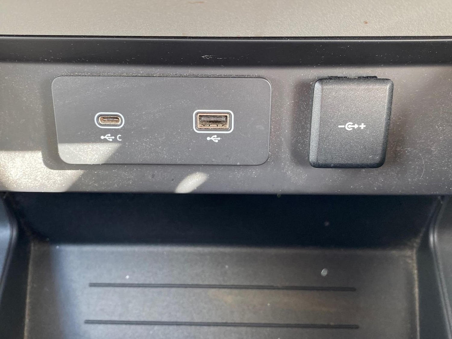 Used Land Rover Defender 2021 for sale - 76555443: Photo 43