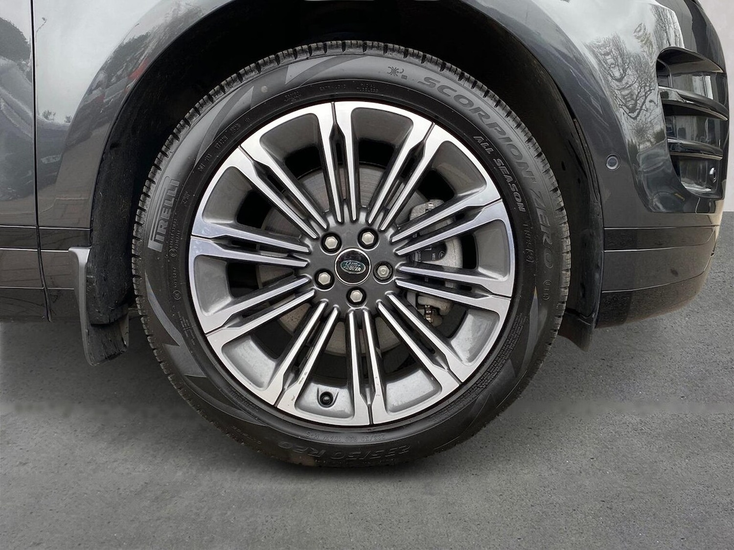 Used Land Rover Range Rover Evoque 2025 for sale - 78193784: Photo 10