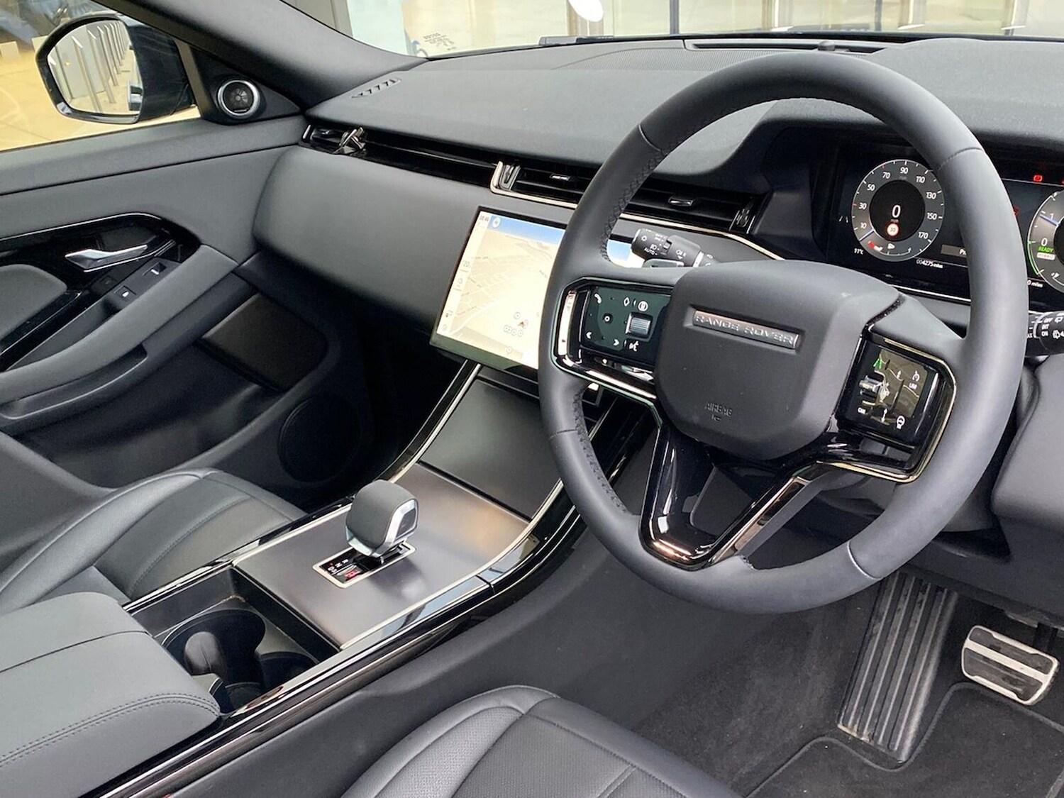 Used Land Rover Range Rover Evoque 2025 for sale - 78193784: Photo 27