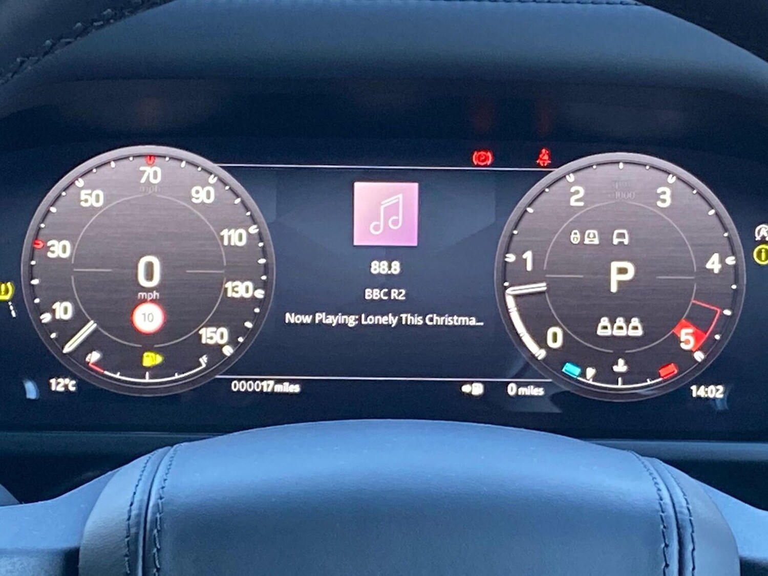 Used Land Rover Defender 2025 for sale - 76924628: Photo 16