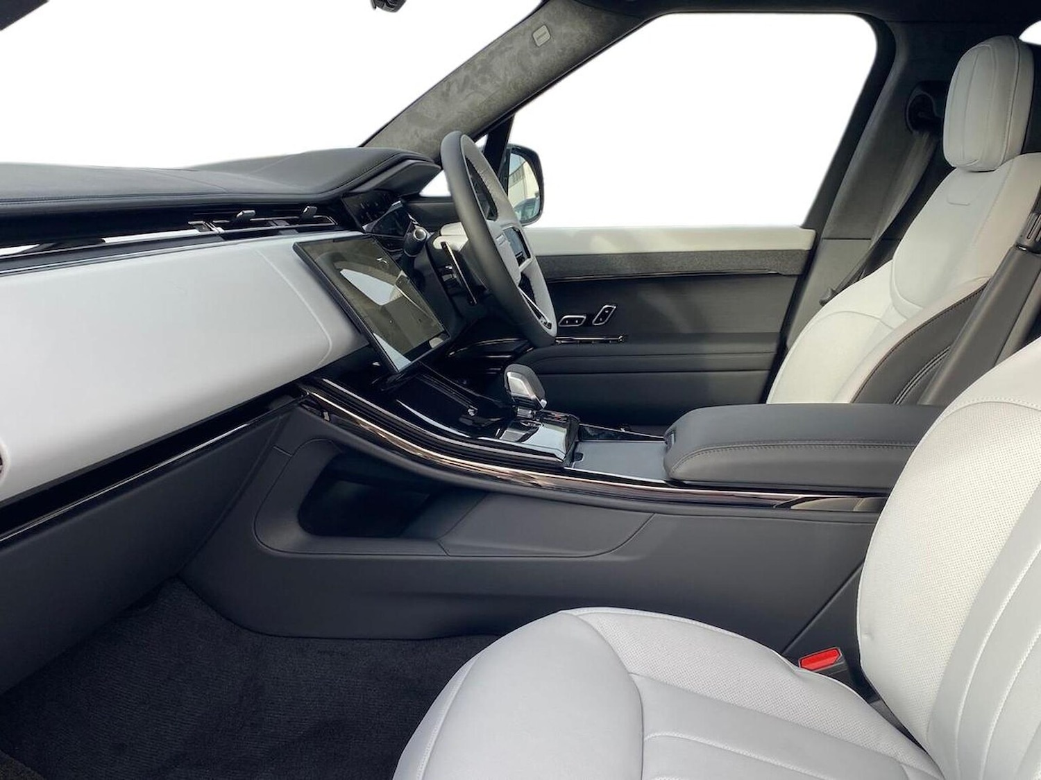 Used Land Rover Range Rover Sport 2025 for sale - 76543015: Photo 3