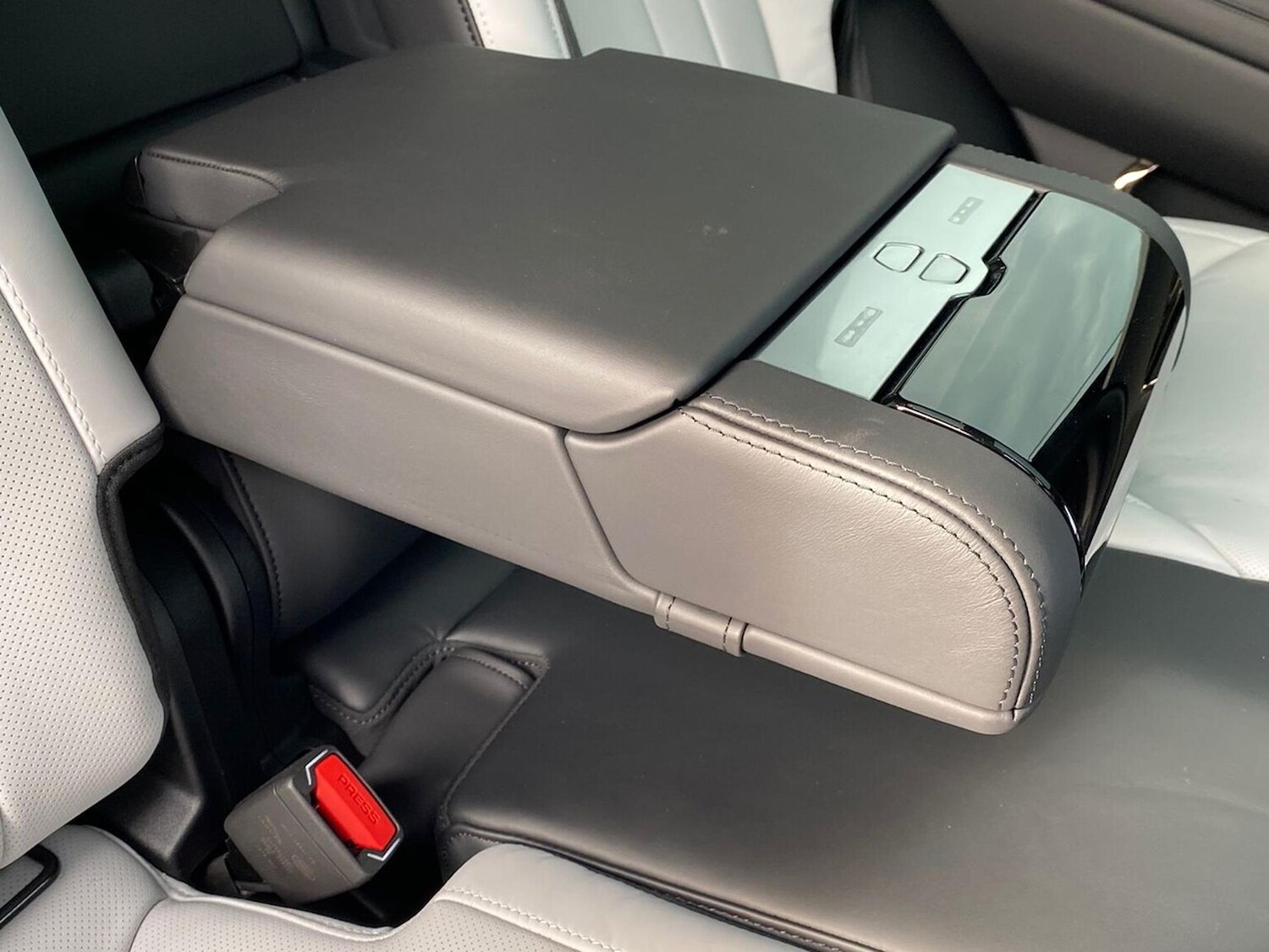 Used Land Rover Range Rover Sport 2025 for sale - 76543015: Photo 40