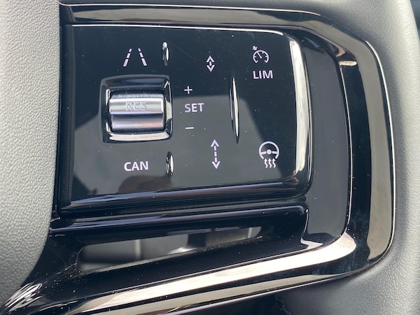 Used Land Rover Range Rover Velar 2023 for sale - 76257818: Photo 37