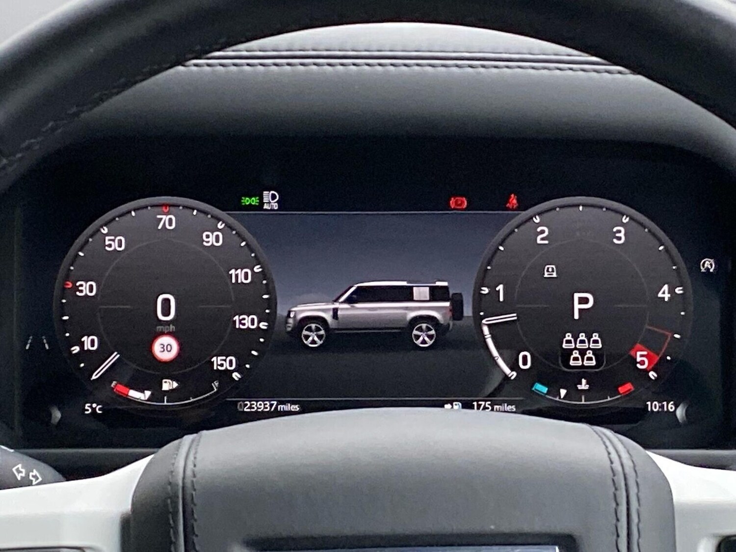 Used Land Rover Defender 2024 for sale - 77845293: Photo 16