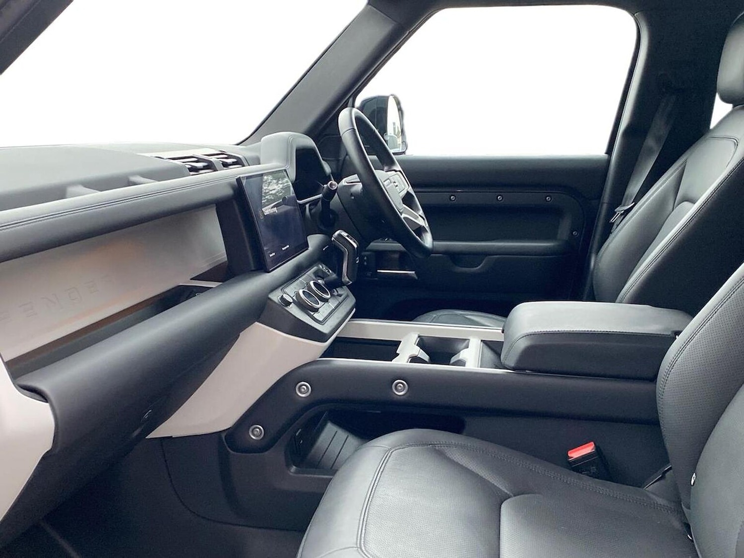 Used Land Rover Defender 2024 for sale - 77845293: Photo 3