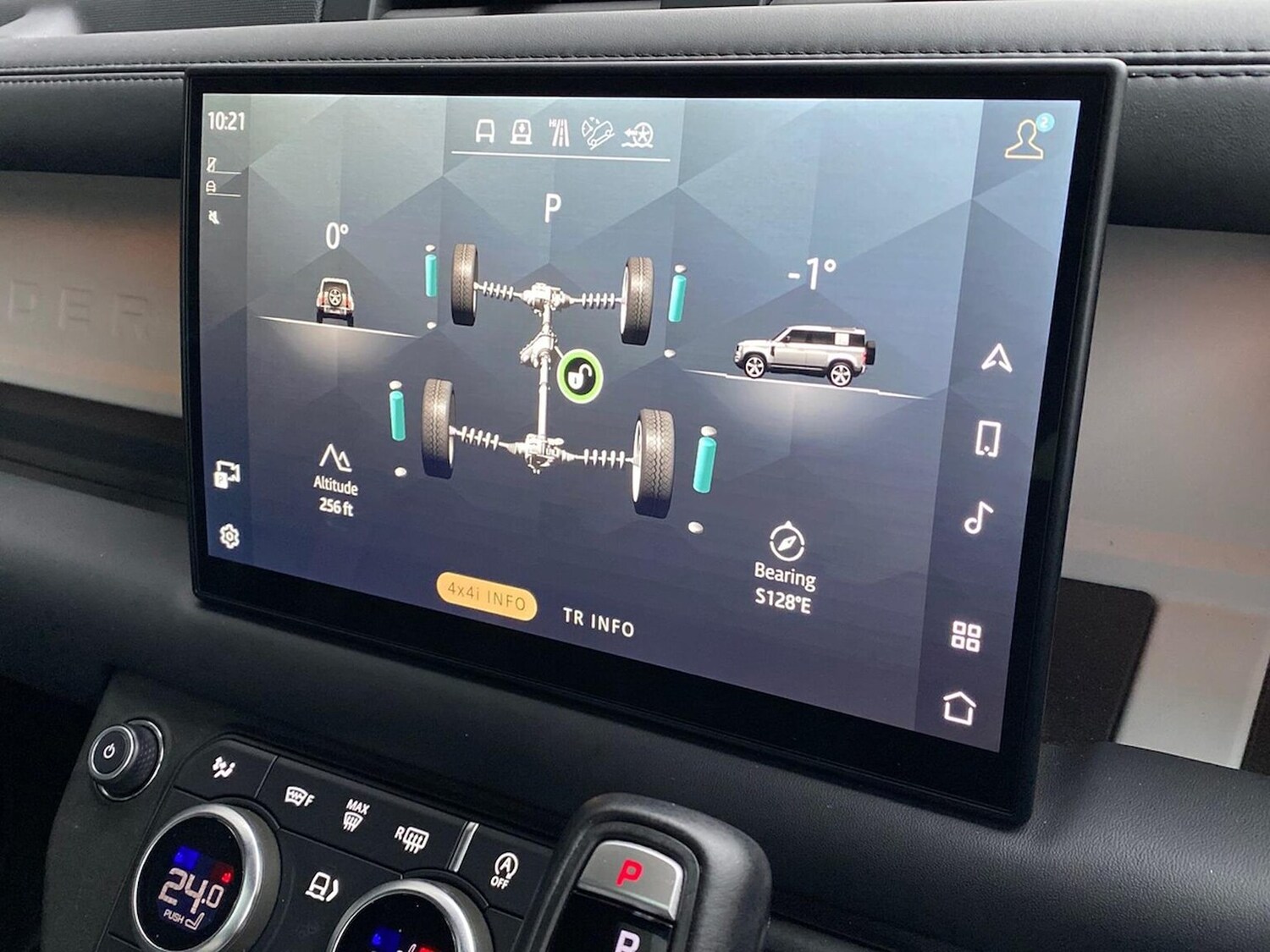 Used Land Rover Defender 2024 for sale - 77845293: Photo 34