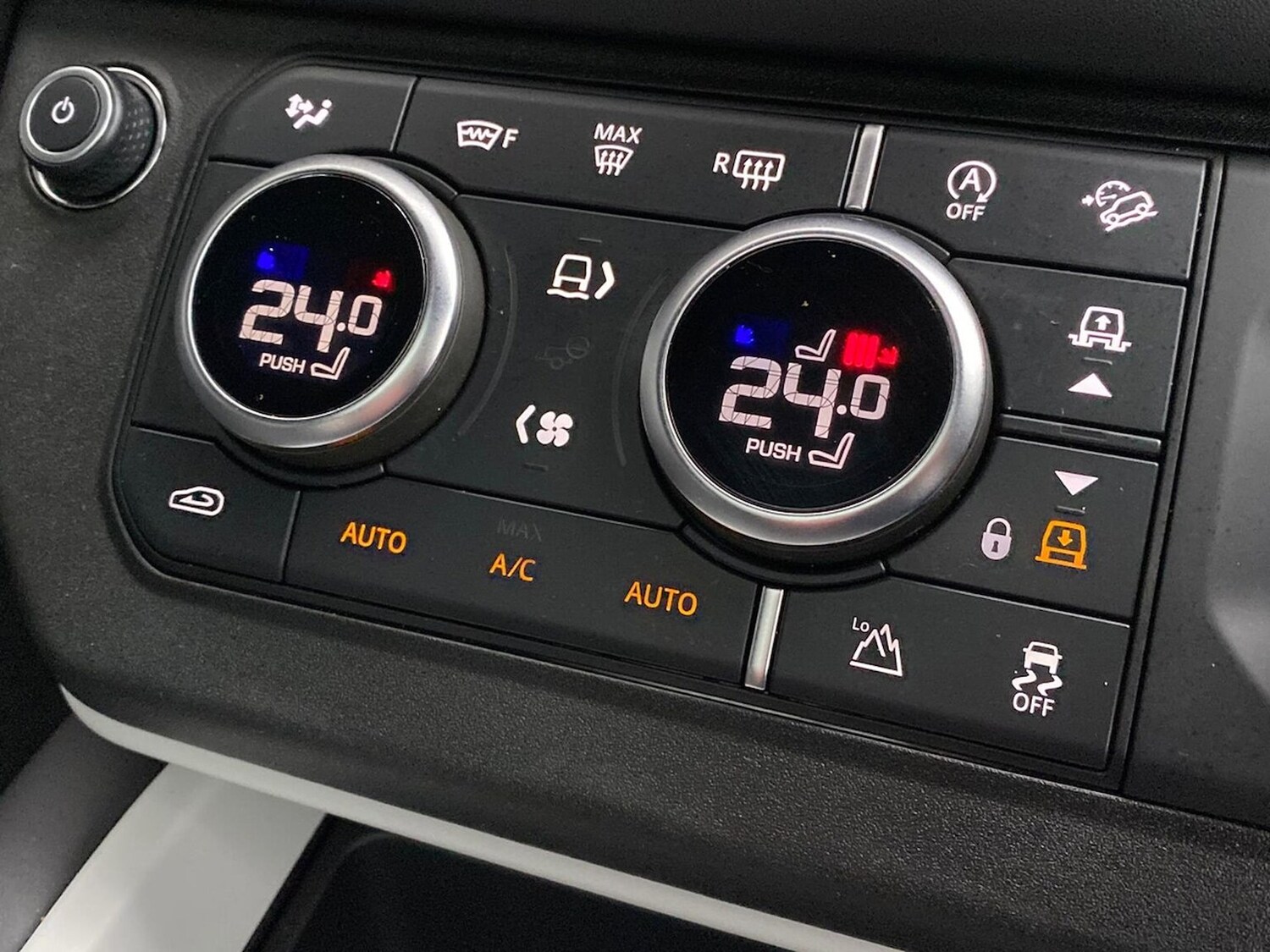 Used Land Rover Defender 2024 for sale - 77845293: Photo 36