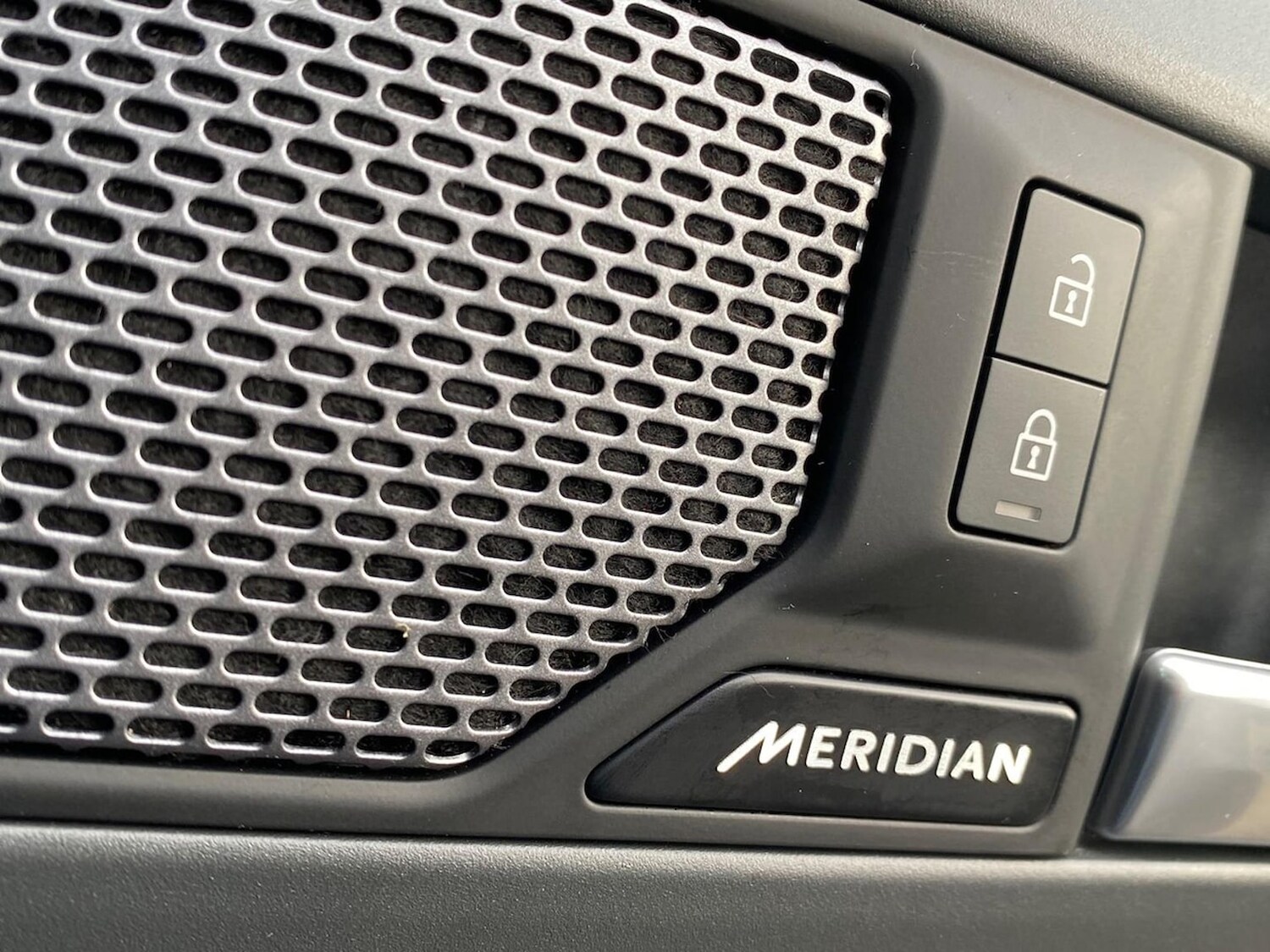 Used Land Rover Defender 2023 for sale - 76707532: Photo 41