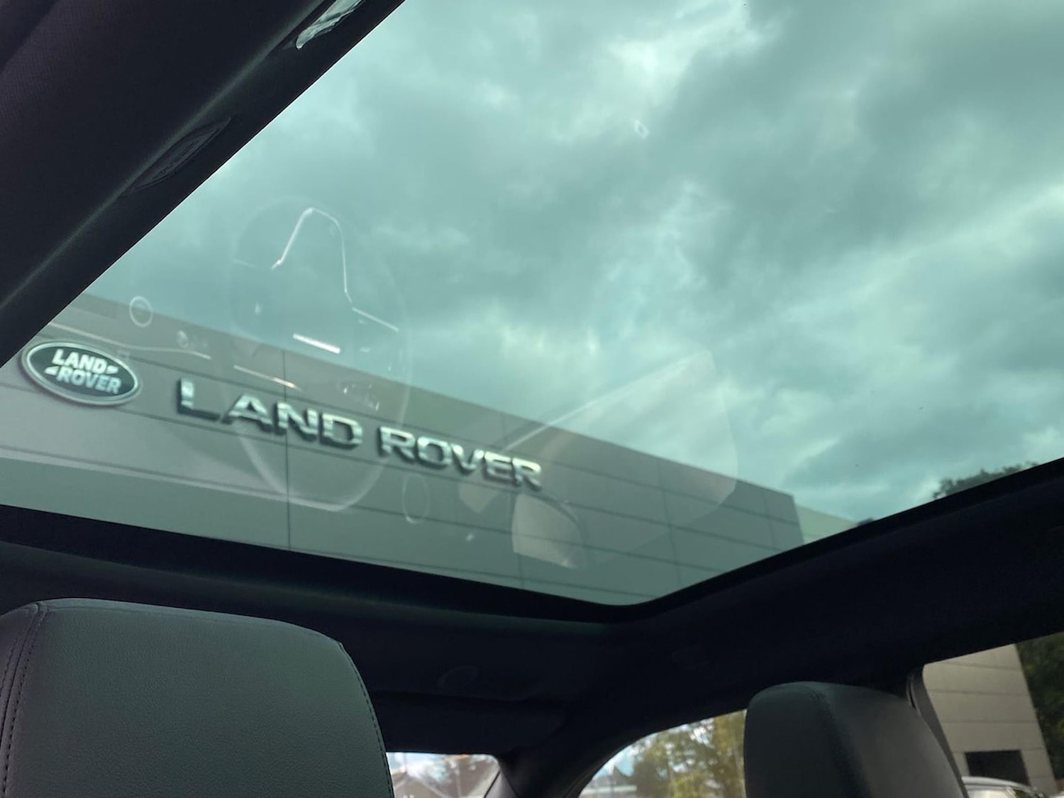Used Land Rover Range Rover Evoque 2025 for sale - 76331075: Photo 21