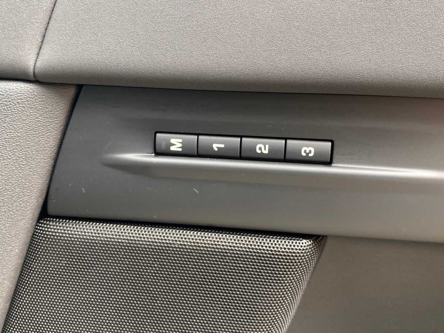 Used Land Rover Range Rover Evoque 2025 for sale - 76331075: Photo 25