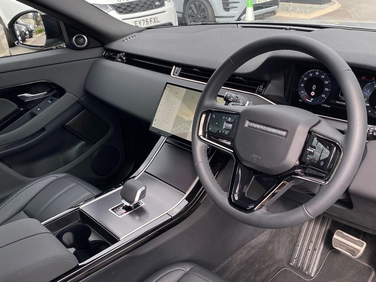 Used Land Rover Range Rover Evoque 2025 for sale - 76331075: Photo 27