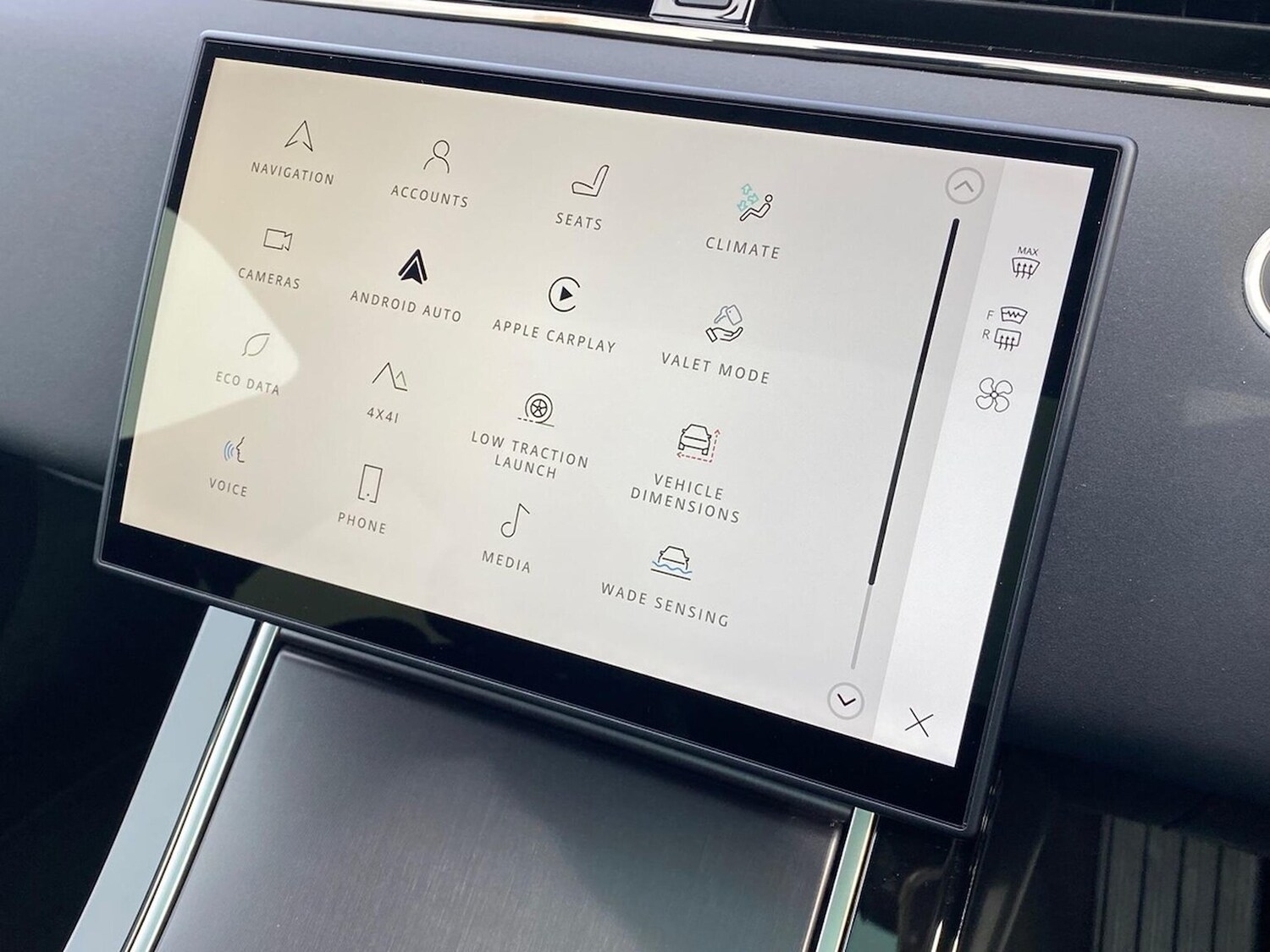 Used Land Rover Range Rover Evoque 2025 for sale - 76144216: Photo 35