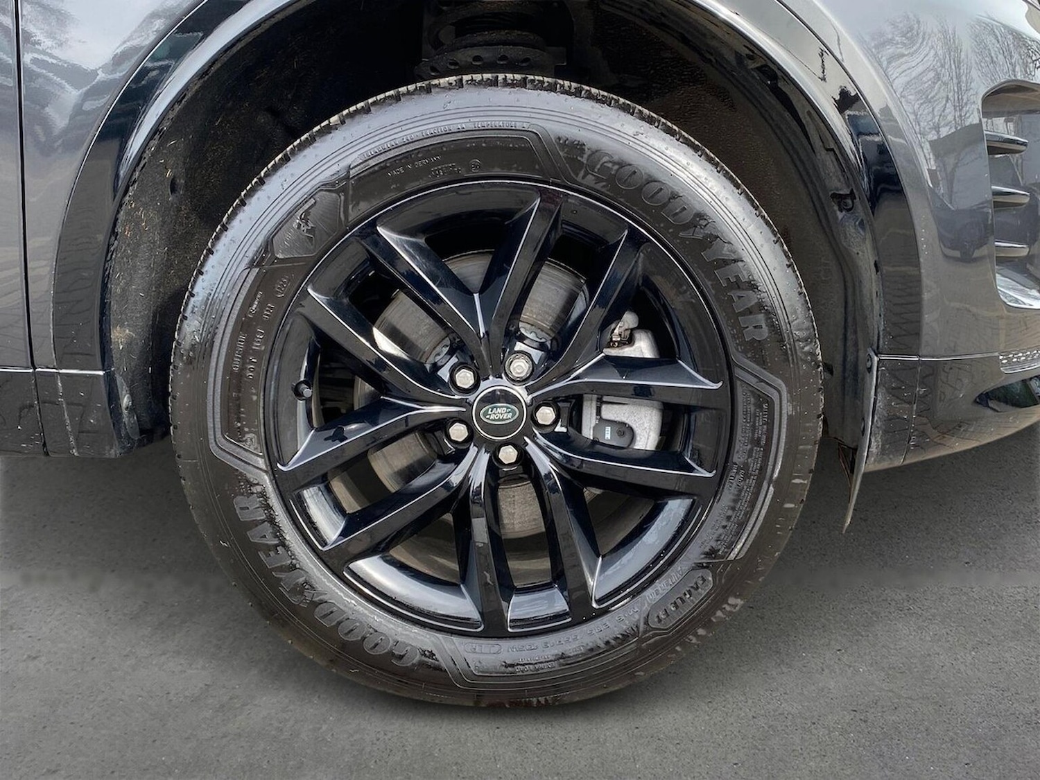 Used Land Rover Discovery Sport 2025 for sale - 77888680: Photo 8